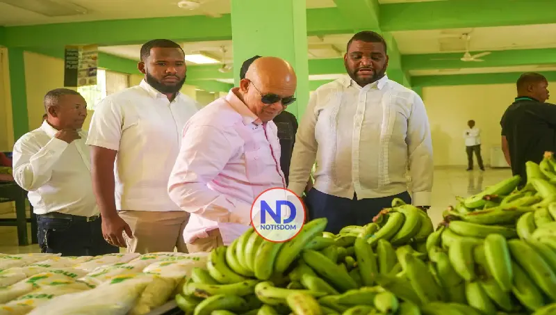 Inespre beneficia a personas con ventas de alimentos a bajos precios en La Altagracia y El Seibo