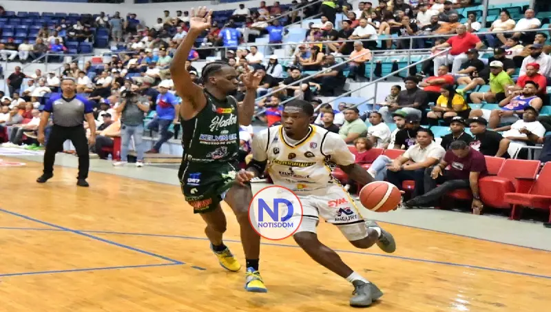 Enriquillo clasifica en Baloncesto Superior de La Vega