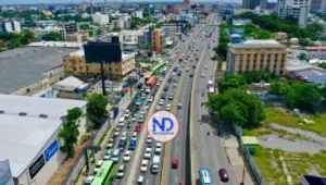 Autoridades activan plan de movilidad por Viernes Negro