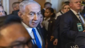 Netanyahu pide clemencia al Presidente de Israel en su juicio