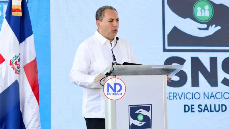 Abinader entrega hospital renovado en Yaguate y anuncia masiva titulación para más de 6,000 familias 4 NOTISDOM FOTOS PF2025 2025 11 06T172108.784 Abinader entrega hospital renovado en Yaguate y anuncia masiva titulación para más de 6,000 familias