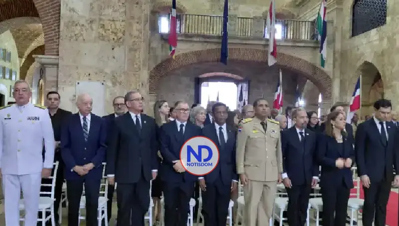 Uribe exalta legado patriótico de Juancito Rodríguez al ser llevado al Panteón de la Patria