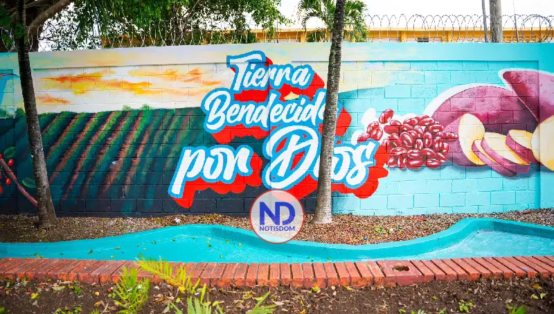 NOTISDOM FOTOS PF2025 2025 11 09T190817.045 Propeep transforma el Este con murales que promueven arte, identidad y conciencia ciudadana