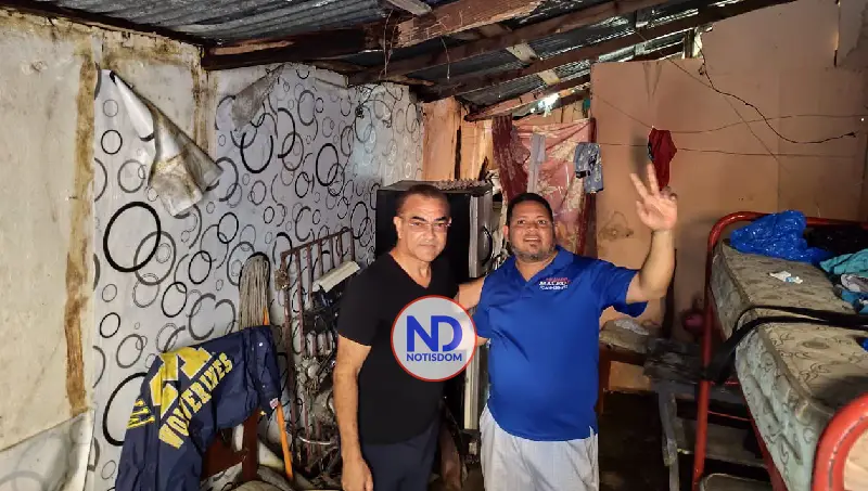 Fundación Carlos Gabriel García inicia entrega de 100 mil planchas de zinc a afectados por tormenta Melissa 3 NOTISDOM FOTOS PF2025 2025 11 10T230008.809 Fundación Carlos Gabriel García inicia entrega de 100 mil planchas de zinc a afectados por tormenta Melissa