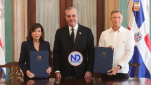 Abinader y gobernadora de NY firman acuerdo histórico para cooperación económica, tecnológica y cultural