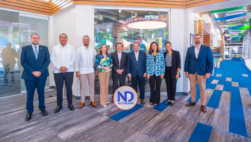 NOTISDOM FOTOS PF2025 2025 11 14T182655.915 Ministro Paliza visita centros de IA de NVIDIA para impulsar transformación digital en RD