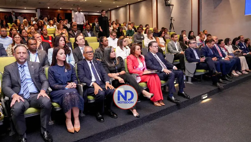 NOTISDOM FOTOS PF2025 2025 11 26T073444.827 DGA marca hito histórico: certifica 15 nuevas empresas y alcanza 700 acreditaciones OEA en el país