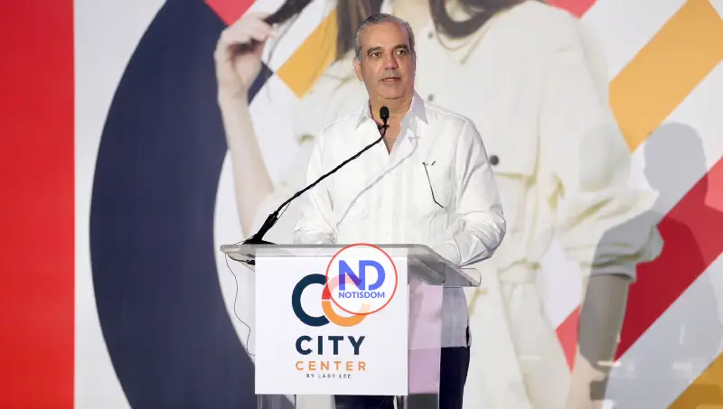 NOTISDOM FOTOS PF2025 2025 11 27T131115.008 Abinader da primer palazo al City Center, el mayor proyecto de inversión en la historia de SDE