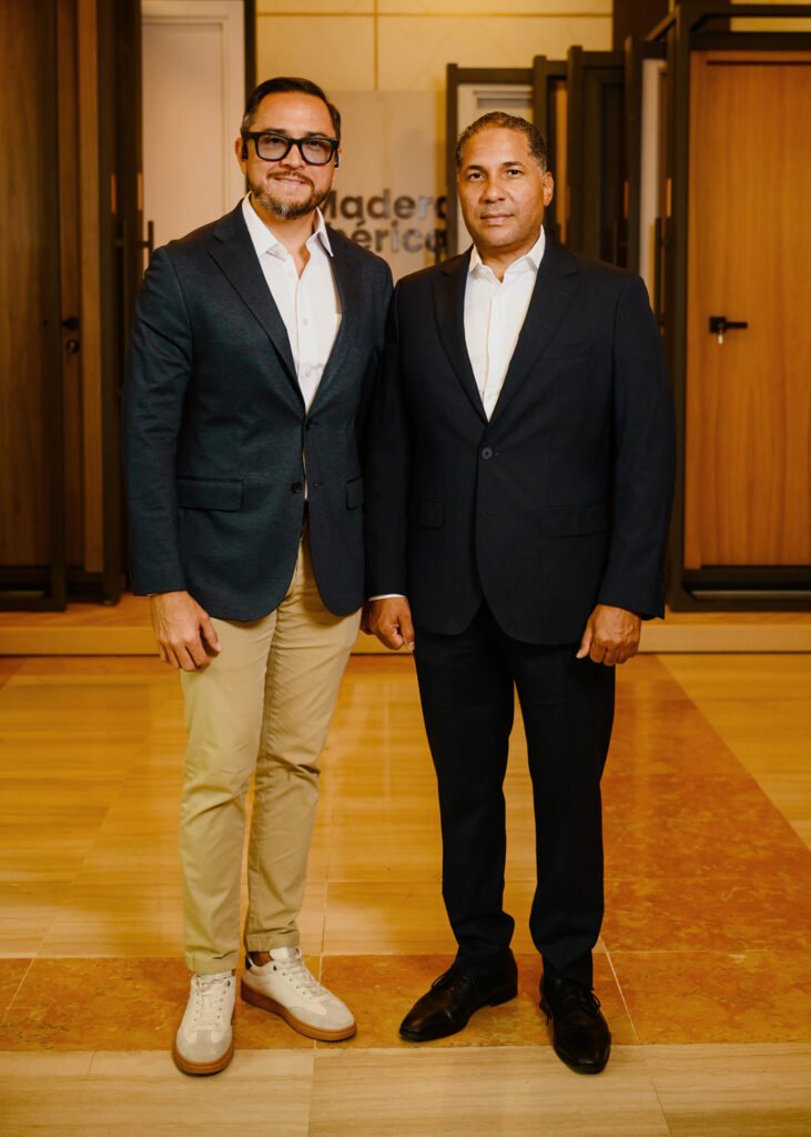 Ricardo Escobar y Ruben Castillo Expo Feria Inmobiliaria Construmedia realizó con éxito su 13.ª edición