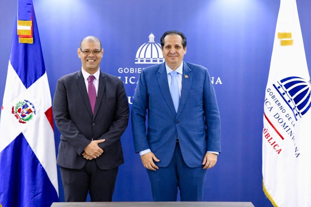 RD afina detalles para asumir la Presidencia Pro Témpore del Comisca 3 Victor Atallah y Jose Renan De Leon Caceres 1 RD afina detalles para asumir la Presidencia Pro Témpore del Comisca