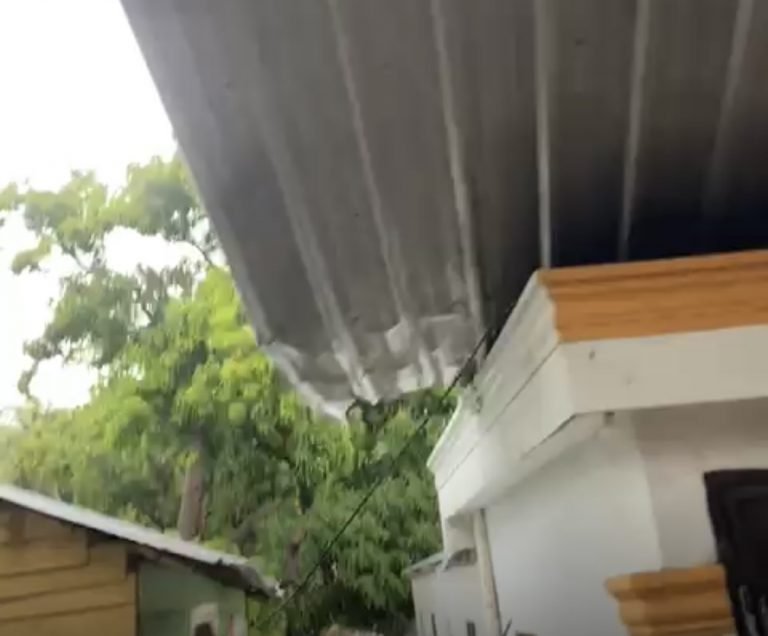 Fuerte tornado en Mao afectó casas y sembradíos este sábado 3 tornado en Mao 1 Fuerte tornado en Mao afectó casas y sembradíos este sábado