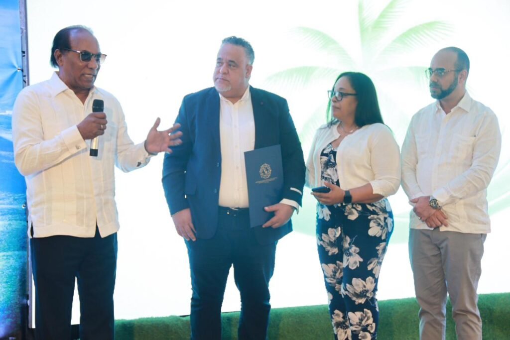 CCDF realiza Encuentro Empresarial de la Zona Sur sobre la Ley 12-21 en Neyba 3 CCDF1 CCDF realiza Encuentro Empresarial de la Zona Sur sobre la Ley 12-21 en Neyba