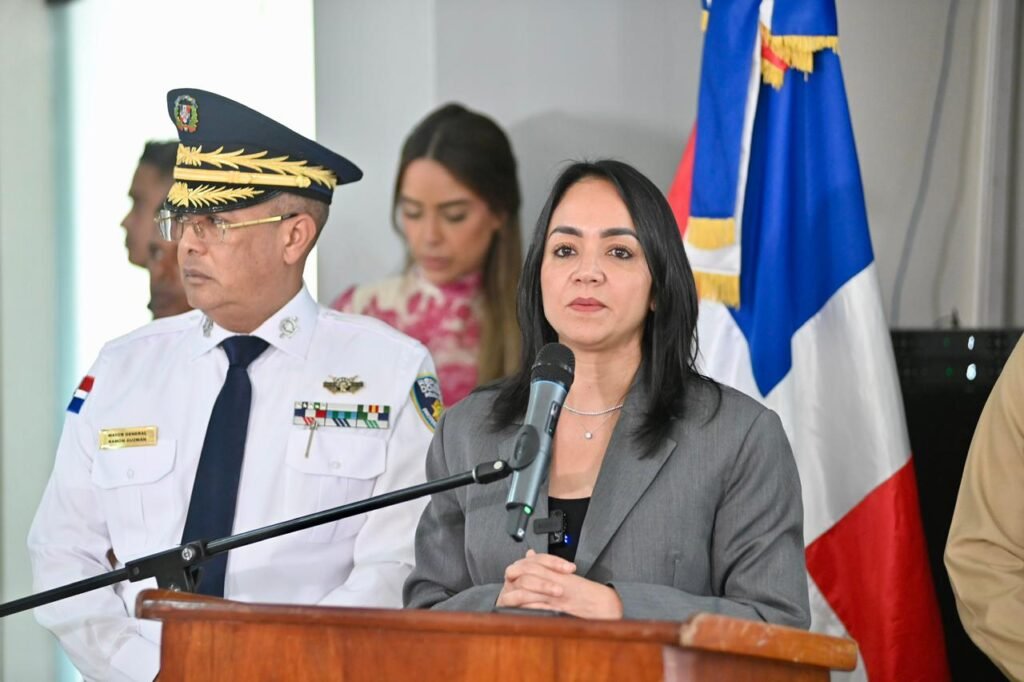 Faride anuncia horario de expendio de bebidas alcohólicas para diciembre 3 FARIDE RAFUL 4 Faride anuncia horario de expendio de bebidas alcohólicas para diciembre