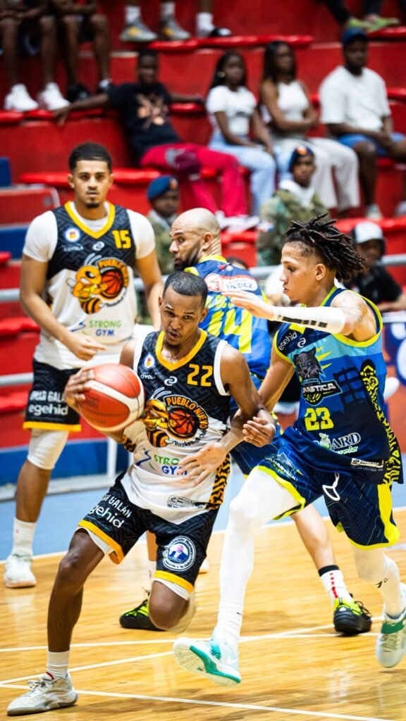 Lobos y Ciro Perez 3 Lobos y Ciro Pérez salen airosos en la jornada del viernes en el Baloncesto Superior de San Cristóbal