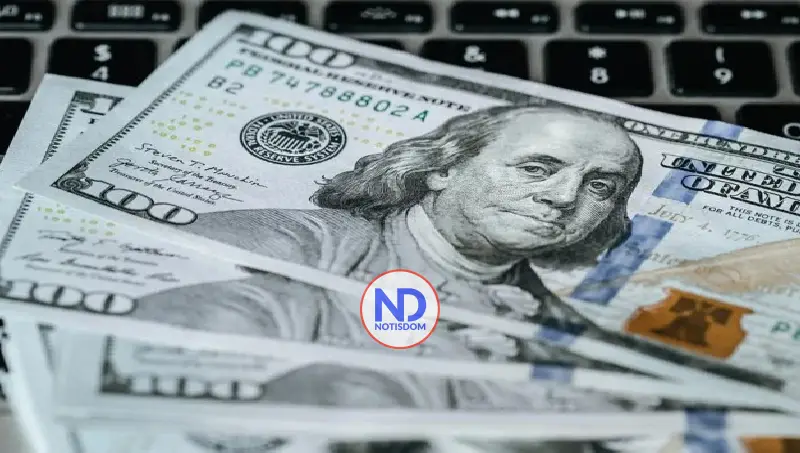 El dólar aumentó 9 centavos; este lunes era vendido a $63.56