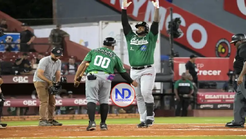 Sanó, Lester y Rodríguez pegan jonrones en el beisbol de la RD