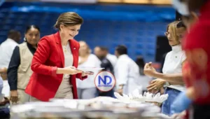 Raquel Peña encabeza celebraciones navideñas en San Cristóbal y Cotuí