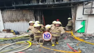 Al menos 20 muertos por un incendio en un edificio de siete plantas de Yakarta