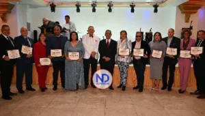 Entregan reconocimientos en una gala en ciudad Nueva York