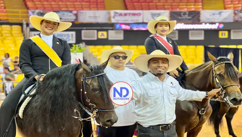 RD obtiene varias medallas en competencia Caballos de Paso