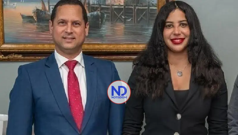 Denny E. Díaz Mordán nuevo director de partidos políticos de la JCE y Nikauris Báez Ramírez