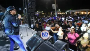 Sergio Vargas enciende malecón de SPM en el Ritmo de la Costa