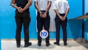 Arrestan en aeropuerto agentes vinculados a una banda narcos