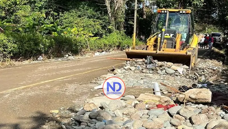 Gobierno dispone asistencia afectados rotura tubería Cibao