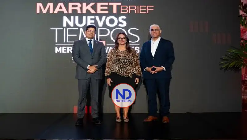 Reconocen al Grupo Universal en Mercado de Valores Summit