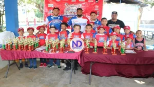 Liga José Jiménez Cao premia atletas sobresalientes en SD