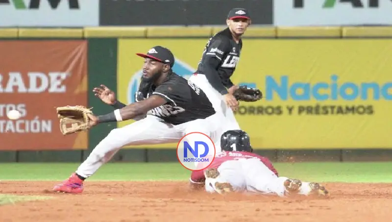 Junior Lake conecta jonrón en victoria Leones; Toros triunfan 2 Junior Lake conecta jonrón en victoria Leones; Toros triunfan