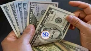 El dólar subió 7 centavos; este lunes era vendido a RD$64.79