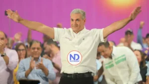 Dirigentes del PLD impulsan movimiento para promover a Gonzalo Castillo como candidato presidencial