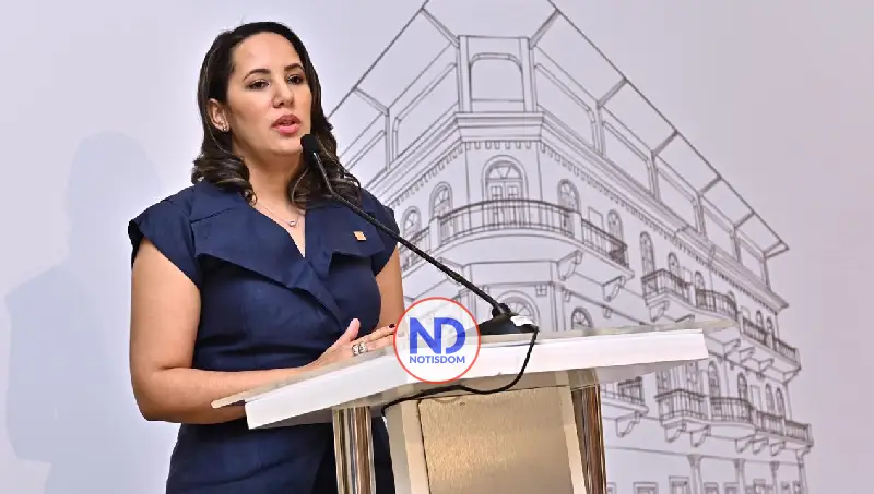 NOTISDOM FOTOS PF2025 2025 12 06T100710.061 Centro Cultural Banreservas Santiago inaugura sus primeras exposiciones con obras de Domingo Batista y artistas cibaeños