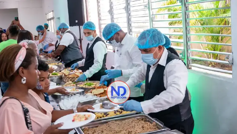 Propeep inicia almuerzos navideños con familias de niños autistas y reafirma compromiso con la inclusión 5 NOTISDOM FOTOS PF2025 2025 12 10T112835.154 Propeep inicia almuerzos navideños con familias de niños autistas y reafirma compromiso con la inclusión