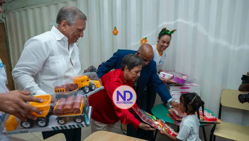 NOTISDOM FOTOS PF2025 2025 12 11T101847.008 Voluntariado Banreservas lleva la Navidad a cientos de niños y ejecuta operativo ambiental en el Ozama