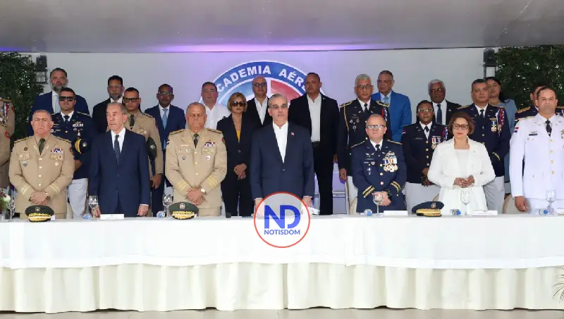 Presidente Abinader encabeza XXIV graduación de 40 nuevos cadetes de la Fuerza Aérea Dominicana