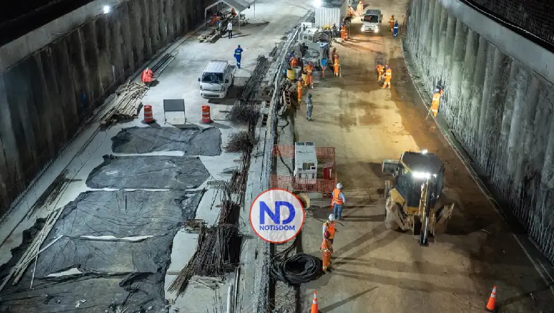 NOTISDOM FOTOS PF2025 2025 12 16T222652.213 Abinader supervisa túnel de Plaza de la Bandera, obra clave para descongestionar el tránsito capitalino