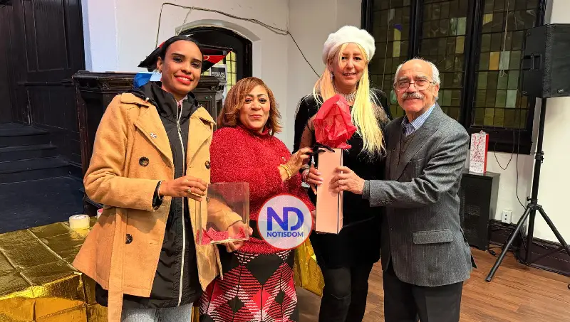 Adompretur NY celebra Encuentro Navideño y destaca su papel clave en la promoción del turismo dominicano 8 NOTISDOM FOTOS PF2025 2025 12 18T012150.001 Adompretur NY celebra Encuentro Navideño y destaca su papel clave en la promoción del turismo dominicano