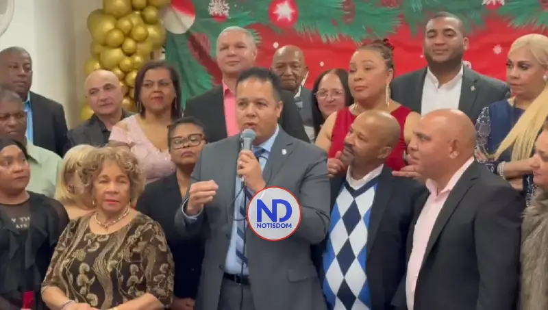 NOTISDOM FOTOS PF2025 2025 12 21T183530.067 Lealtad Política celebra su tradicional gala de Navidad y fin año con gran fiestón 2025 en Nueva York