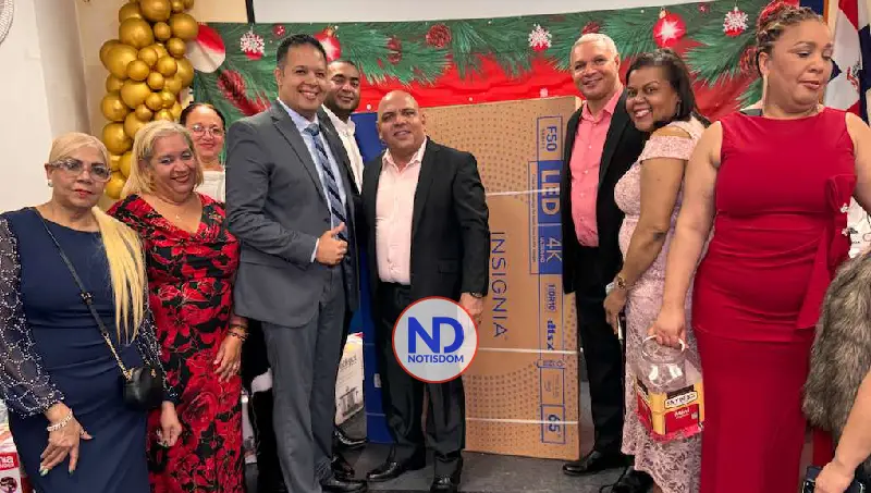 NOTISDOM FOTOS PF2025 2025 12 22T065331.657 Lealtad Política celebra su tradicional gala de Navidad y fin año con gran fiestón 2025 en Nueva York