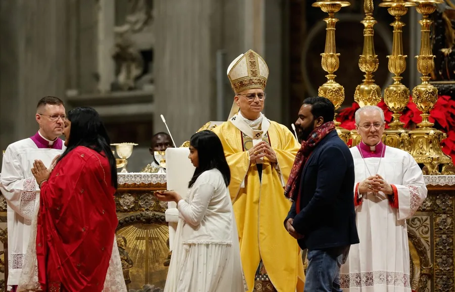 Papa Leon XIV 10 El papa lamenta economía que trata «hombre una mercancía»