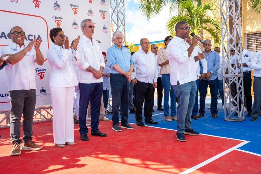 Robert Polanco al tomar la palabra Propeep dice brindó más de 411 mil servicios y benefició a cerca de 1.5 millones de personas en 2025