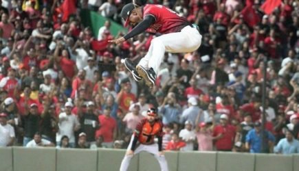 Jefry Yan Leones del Escogido se coronan campeones beisbol dominicano