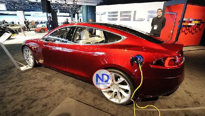 Las entregas de Tesla cayeron un 8,5 % en 2025, año en el que produjo menos que en 2024