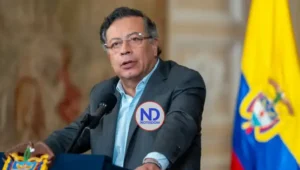 Petro dice que “lancheros” sobrevivieron a un ataque de EE.UU. en el Pacífico