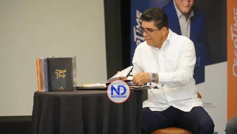 Dío Astacio lanza el sistema de gestión DeepTime enfocado en liderazgo y uso efectivo del tiempo