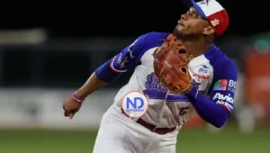 Venezolano Alcídes Escobar reforzará a Leones del Escogido