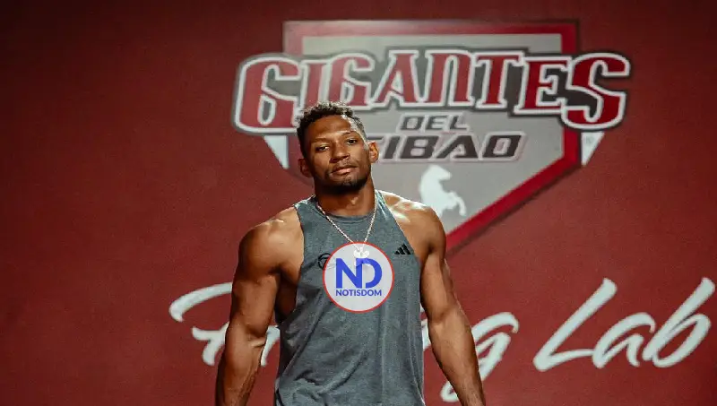 Johan Rojas consigue su segundo guante de oro Lidom