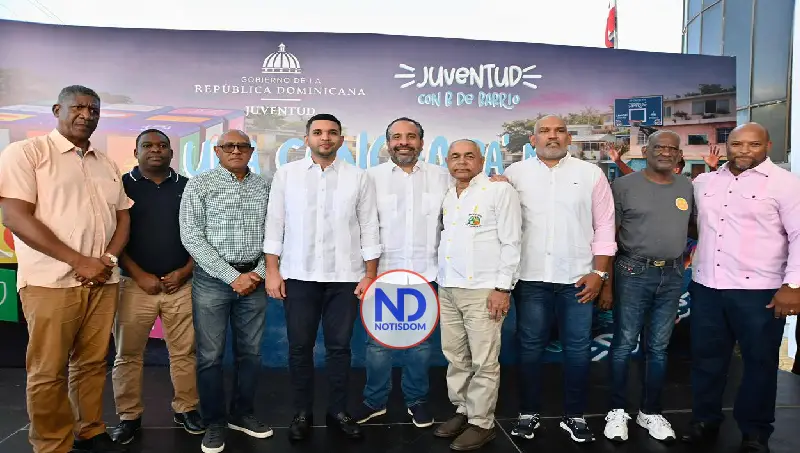 Ministerio de la Juventud lanza proyecto “Una cancha pa’ mi barrio” 2 Ministerio de la Juventud lanza proyecto “Una cancha pa’ mi barrio”